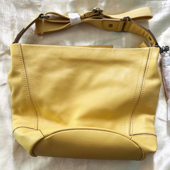 BUCKET BAG, LEATHER, YELLOW, TOP ZIPPER, ADJUSTABLE STRAP, POCKETS, by THE SAK, - Picture 3 of 16